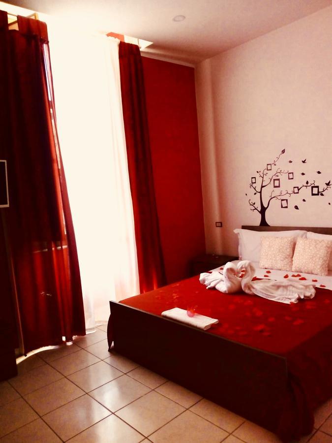 נאפולי Sweet Night Rooms מראה חיצוני תמונה